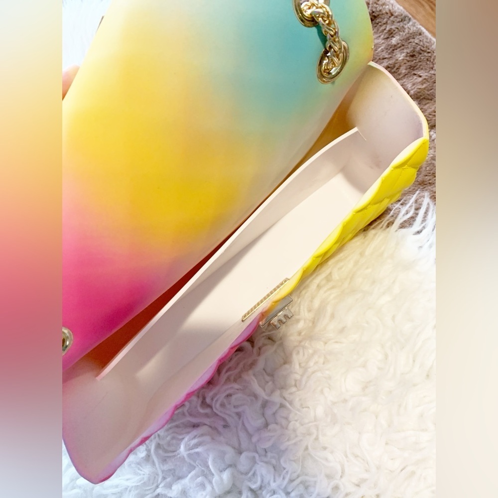 New Rainbow ๐ Quilted Jelly Purse Chain Handbag - Picture 5 of 6